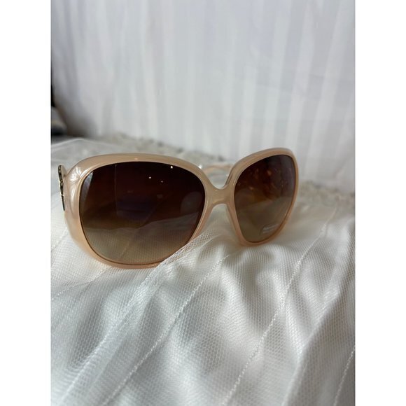Vital Reality Fashion Sunglasses Nude - Picture 6 of 9